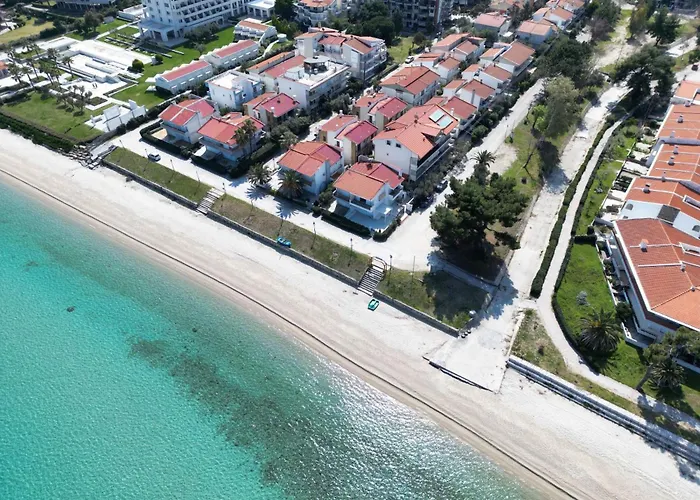 Long Island House, Beachfront Apartamento