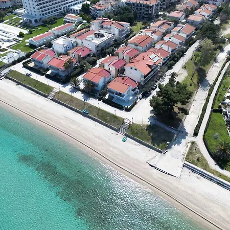 Long Island House, Beachfront アパート